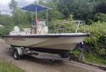 Boston Whaler Outrage 18