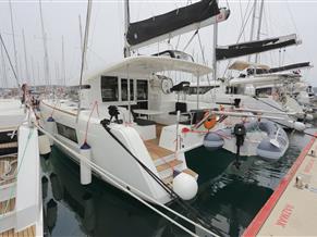 Lagoon 40