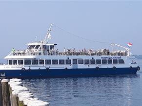 Passenger 450 pax restaurant vessel
