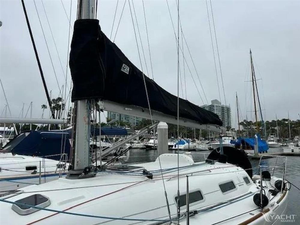 2005 Beneteau