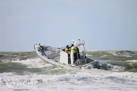 RIB offshore salvage rescue RIB