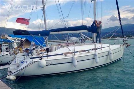 Bavaria 32