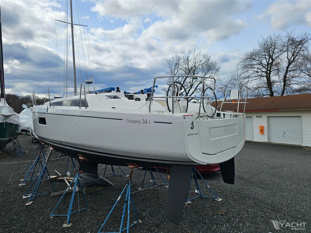 2023 Beneteau