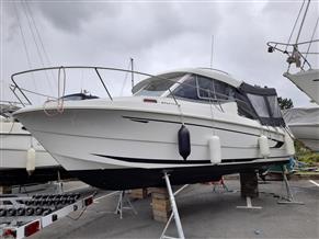 Beneteau Antares 750