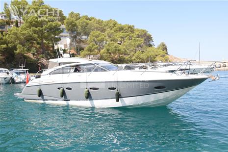 Princess Yachts V42