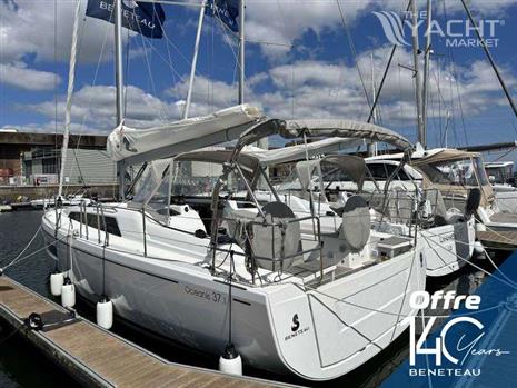 BENETEAU OCEANIS 37.1