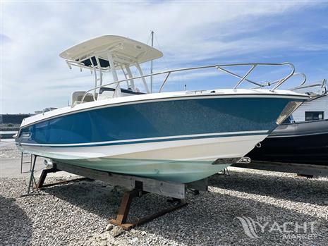 Boston Whaler 230 Outrage  - Default Image