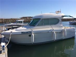 JEANNEAU MERRY FISHER 805