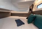 Jeanneau Merry Fisher 895 Series 2 - Jeanneau Merry Fisher 895 Series 2 - aft cabin with double berth