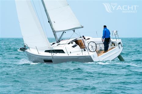 Beneteau Oceanis 30.1 - Default Image