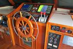 Burger Flush Deck with Flybridge - Pilothouse Helm  