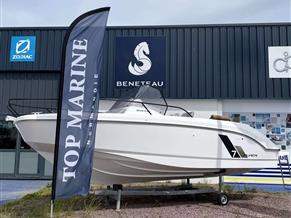 BENETEAU FLYER 7 SUNDECK