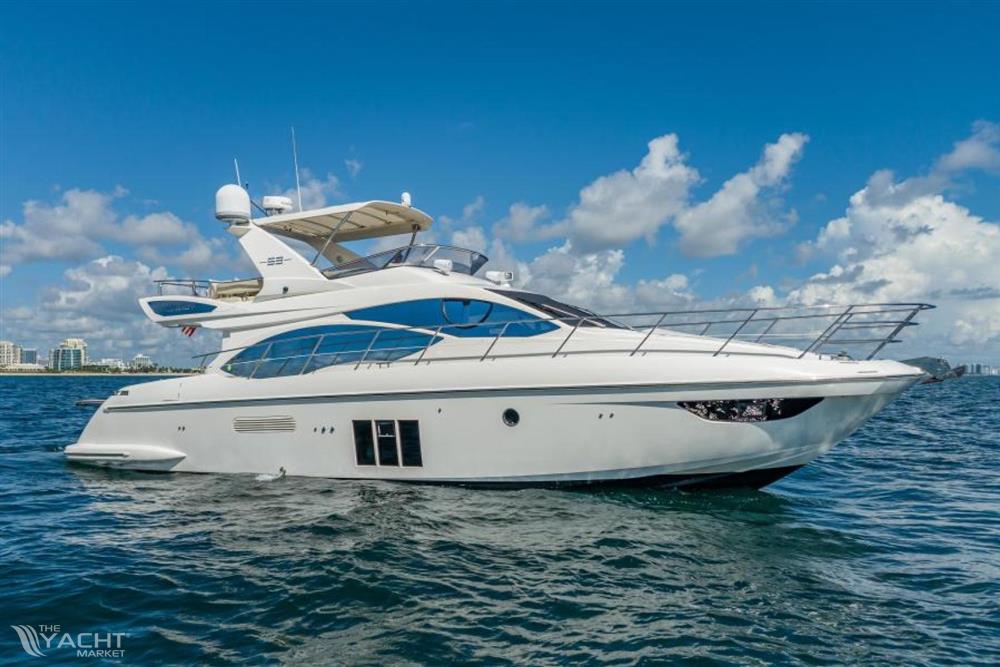 2011 Azimut