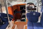 Aquador 28 C - Wheelhouse to galley and cabin