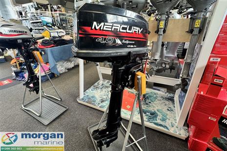 Mercury 4.0  2 stroke - Mercury-4.0-2-stroke-sail-power-outboard-side