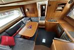 Nimbus 380 Commander