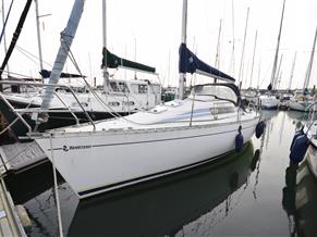 Beneteau First 285