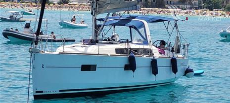 BENETEAU OCEANIS 38