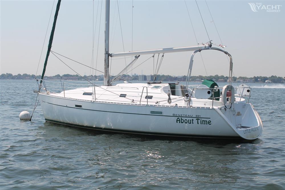 2004 Beneteau