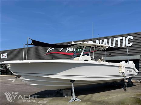 BOSTON WHALER OUTRAGE 330