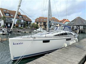 Bavaria Vision 42 Blue Edition