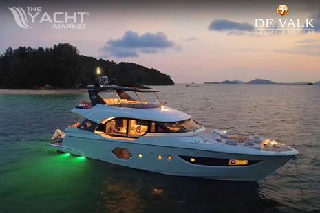 Monte Carlo Yachts MCY 70 - Picture 1