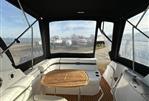  Rinker 260 express cruiser