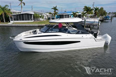 Aquila 32 Sport