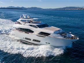 Sunseeker 95 Yacht