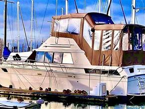 Silverton Aft Cabin 40