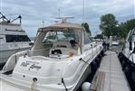 Sea Ray 410 Express Cruiser