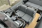 Ribeye Prime 683 - Roll over helm seating