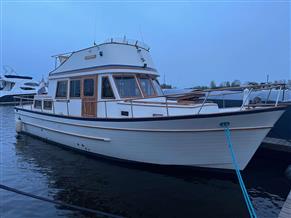 CUSTOM TAIWAN TRAWLER 36