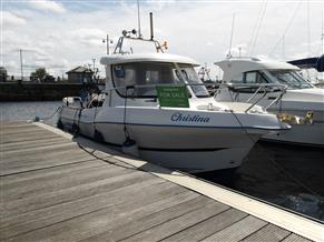 Quicksilver 640 Pilothouse