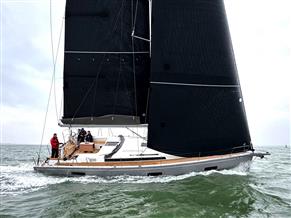 Beneteau First 44