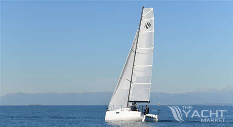 BENETEAU FIRST 27 SE