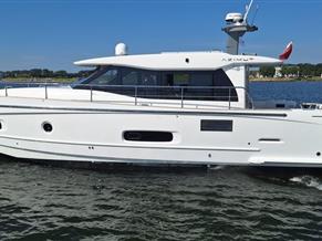 Azimut Magellano 43