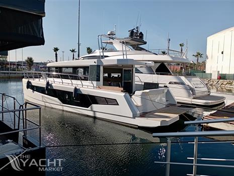 DG YACHTS DG CAT 43