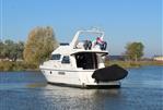 Neptunus 138 Flybridge