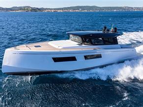 PARDO GT52