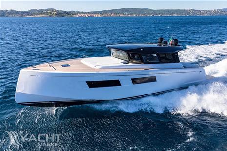 PARDO GT52