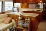 Riviera 58 Enclosed Flybridge - Picture 4