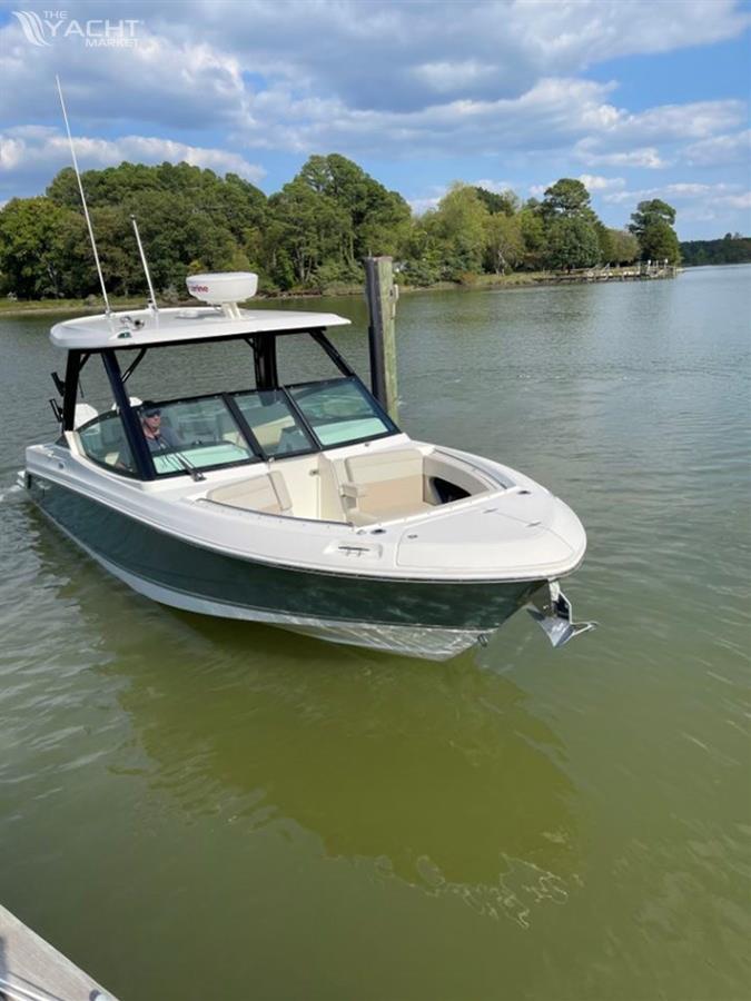 2022 Boston Whaler