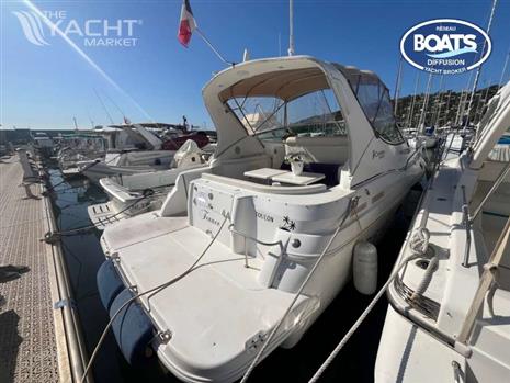 CRUISERS YACHTS CRUISERS 3075 ROGUE