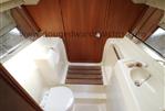 Westerly Tempest 31 - Heads compartment