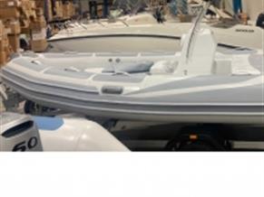 Adventure Boats Vesta V-550 HD Pro + Honda BF 60 L