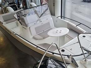 BENETEAU FLYER 7 SPACEDECK