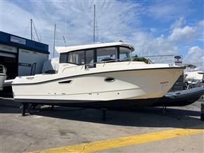 QUICKSILVER QUICKSILVER CAPTUR 905 PILOTHOUSE