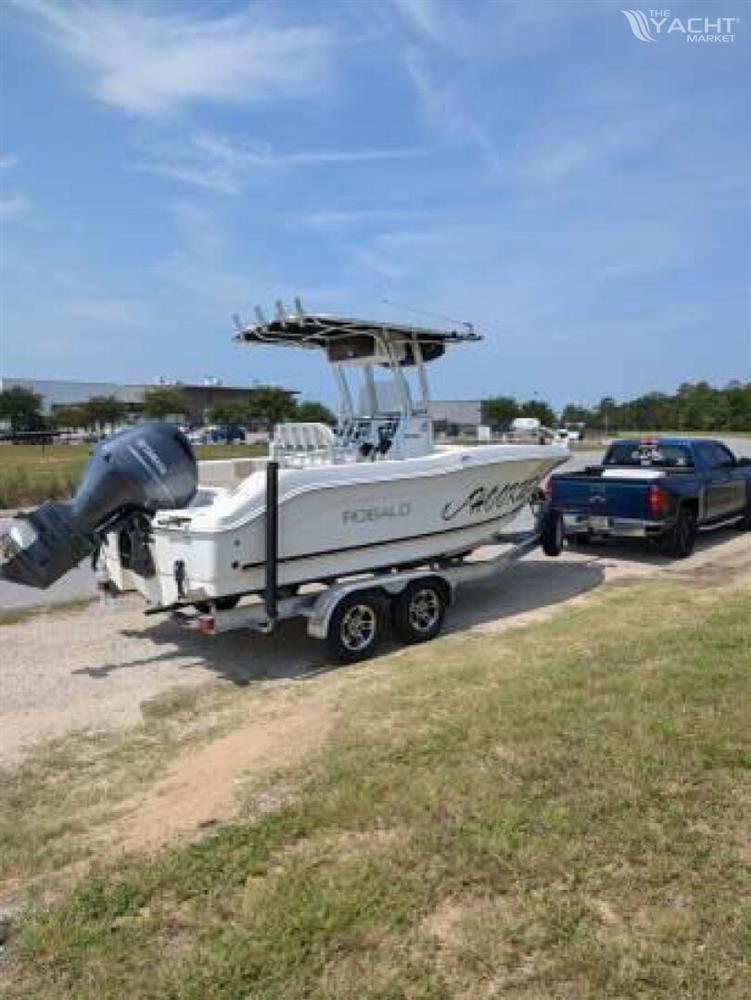 2016 Robalo