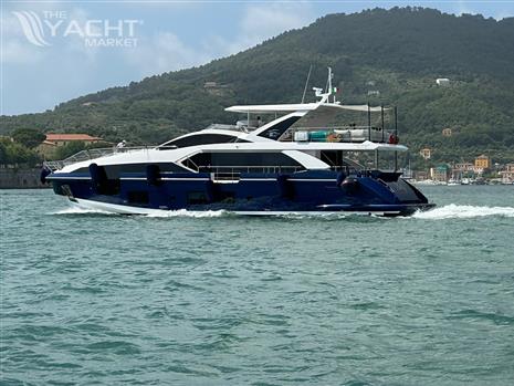 Azimut Grande 27 Metri - Azimut Grande 27M